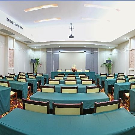 Nanning Guoyu Hotel Exterior photo